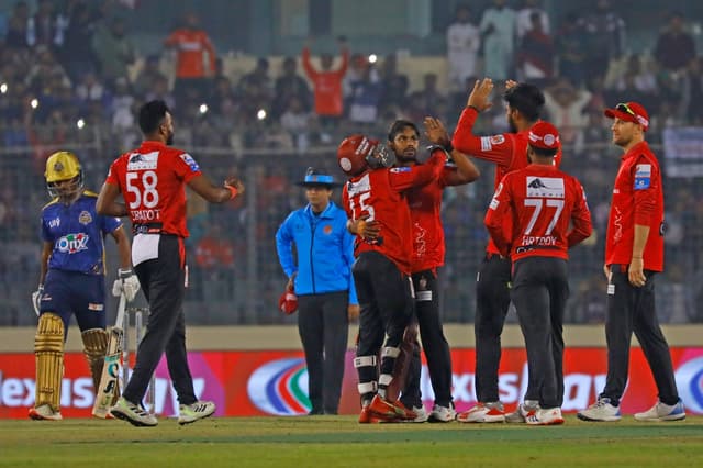 Fortune Barishal blow away Dhaka Capitals to seal their place for qualifiers