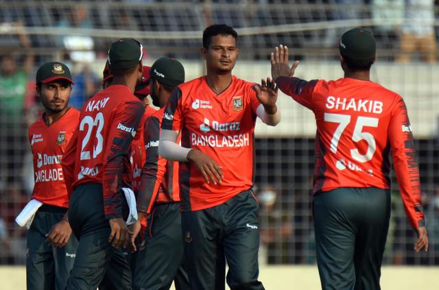 Nasum's firing opening spell sets up big 1st T20I win