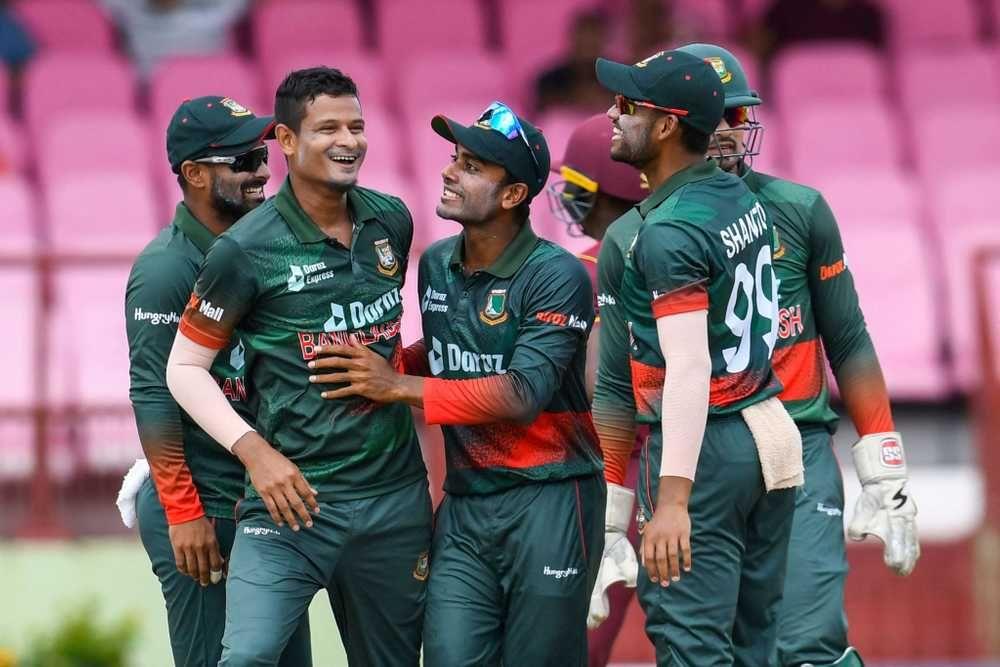 Live: Bangladesh bring in Taijul Islam as they aim for clean sweep