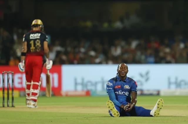 Jofra Archer out of IPL 2023, Chris Jordan replaces him in Mumbai Indians squad