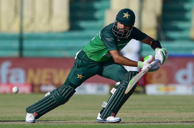 I'd gladly accept three to four more selfish players like Babar in the team: Ajmal