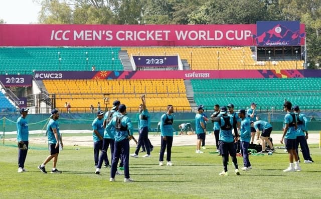 Bangladesh looking to adapt to Dharamsala outfield rather than complaining