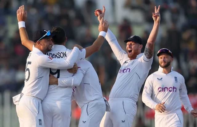 England secure thrilling victory in final session