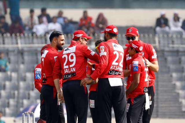 Faheem Ashraf's fifer dismantles Sylhet Strikers as Fortune Barishal get a comfortable victory