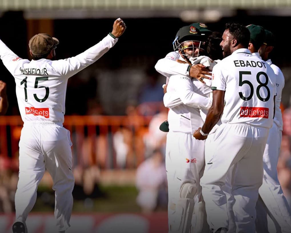 Bangladesh tighten grip on Australia in Darwin Test on day 3