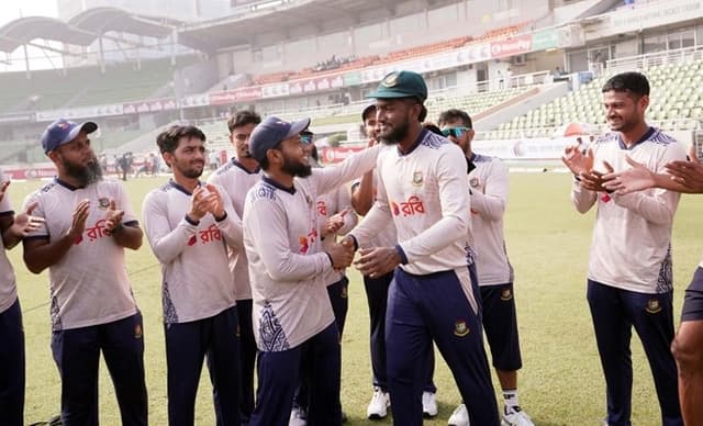 Mushfiqur Rahim encouraged Jaker Ali, calling his innings potentially "match-winning"
