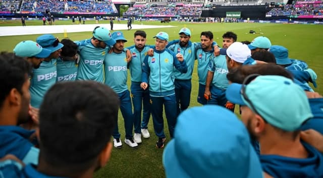 Gary Kirsten calls for professionalism and unity in Pakistan cricket after connection camp