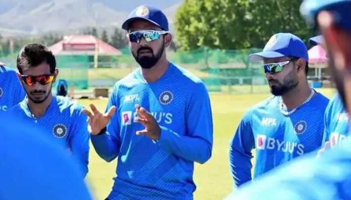 KL Rahul returns to India team, replaces Dhawan as captain 