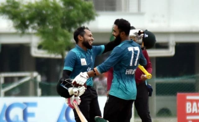 Mushfiqur, Hridoy hundreds lead Mohammedan past Gazi Group in 620-run thriller