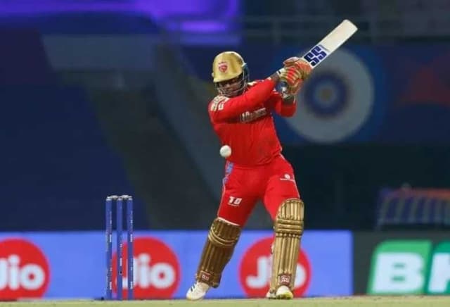 Odean Smith Smashes 5 Sixes In A Single Over in CPL