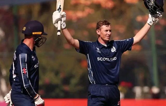 Brandon McMullen's majestic hundred helps Scotland reach super six round
