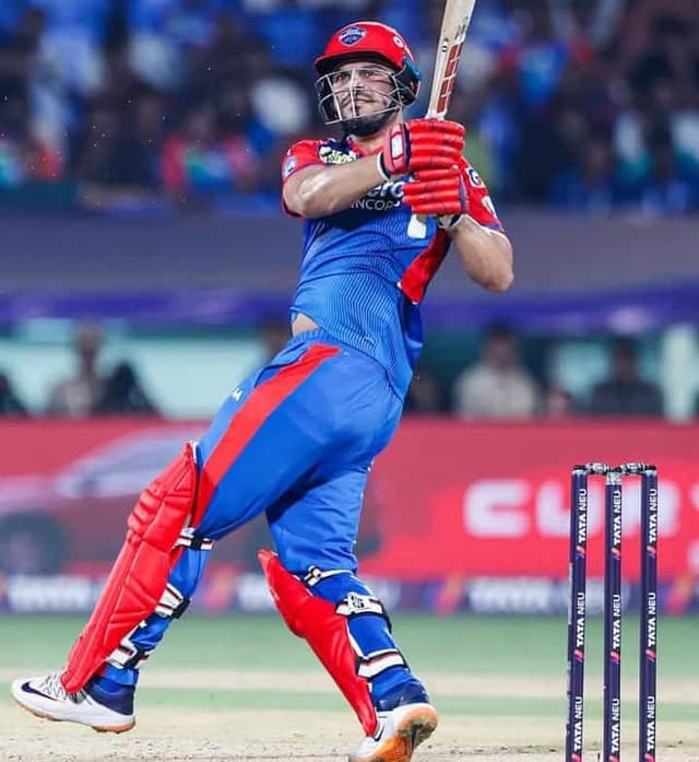 That's probably the best and most important single that Mohit Sharma has ever taken in his life: du Plessis