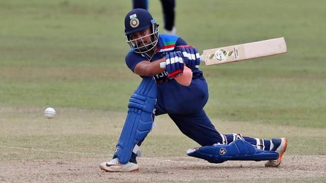 Prithvi Shaw arrives in the UK, will make his county debut on Friday