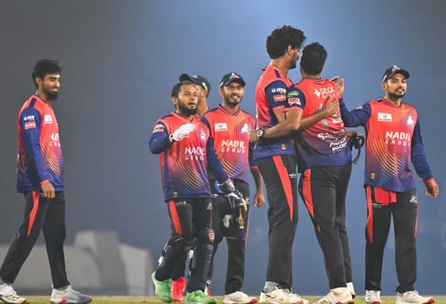 Rajshahi Warriors beat Sylhet Titans by 12 runs to reach BPL final