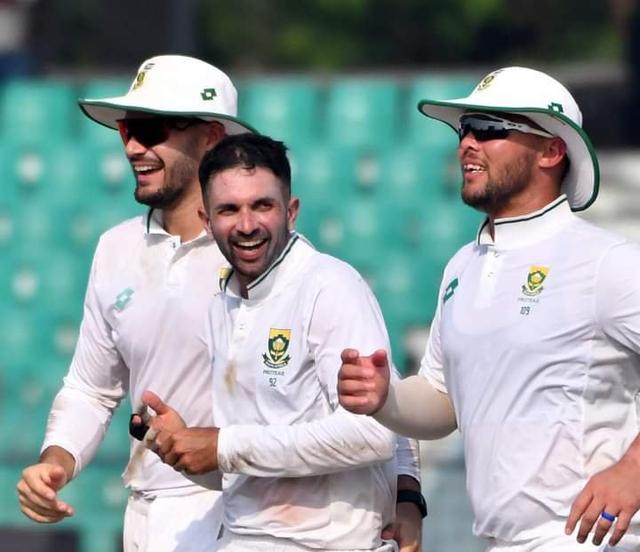 Dominant display from South Africa cleansweep Bangladesh