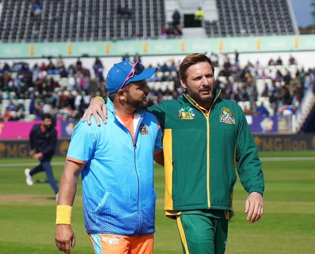 Shahid Afridi Slams Indian Legends' Withdrawal from Pakistan Clash: “Keep Politics Out of Cricket”