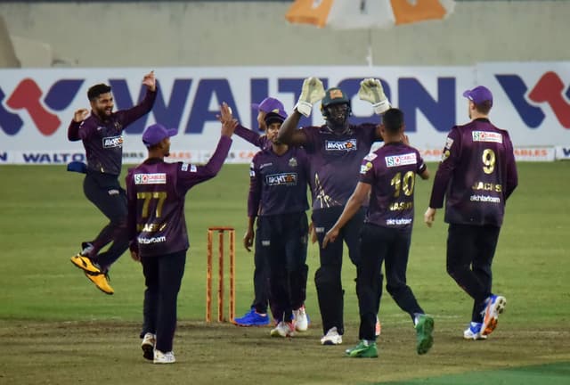 Nasum, Shoriful turn things around in Chattogram's win