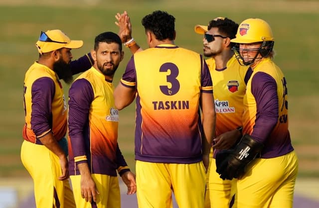 Taskin’s Sharjah edge past Shakib-less MI Emirates in ILT20