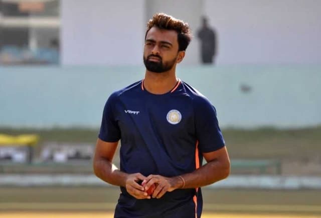 Jaydev Unadkat still in India, out of first Test against Bangladesh