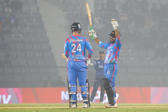 Clinical Chittagong Kings beat Dhaka Capitals in another run fest